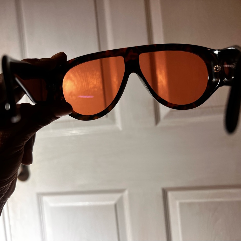 Tom Ford Tortoise Shell Designer Sunglasses - Picture 12 of 15